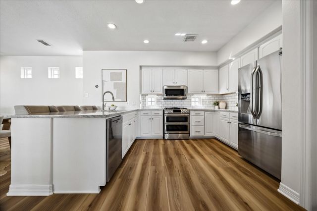 209 Stratford Street B, Houston, TX 77006