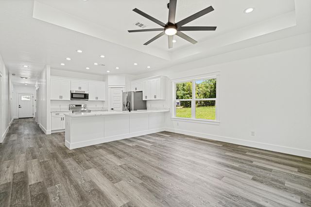 3154 Main Street, Crestview, FL 32539