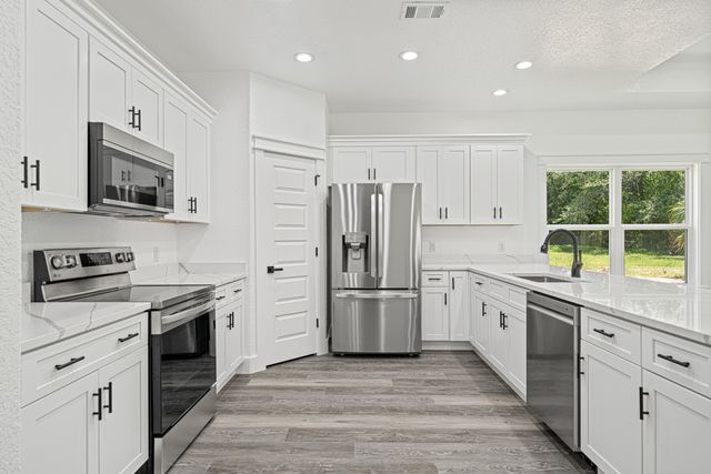 3154 Main Street, Crestview, FL 32539