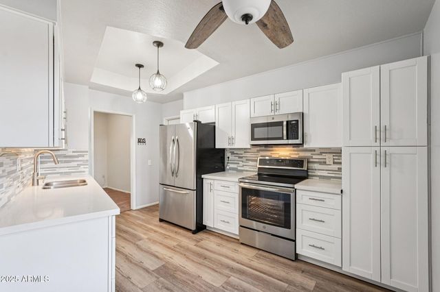 11146 W JACARANDA Drive, Sun City, AZ 85373