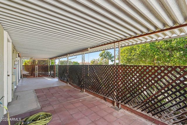 11146 W JACARANDA Drive, Sun City, AZ 85373