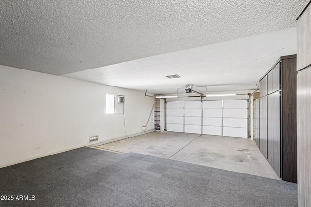 11146 W JACARANDA Drive, Sun City, AZ 85373