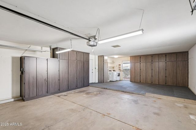 11146 W JACARANDA Drive, Sun City, AZ 85373