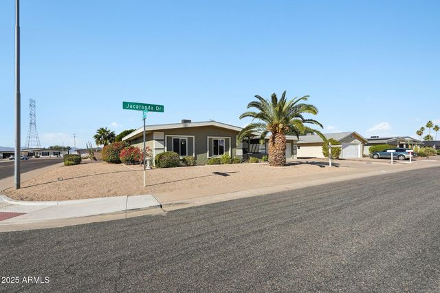 11146 W JACARANDA Drive, Sun City, AZ 85373