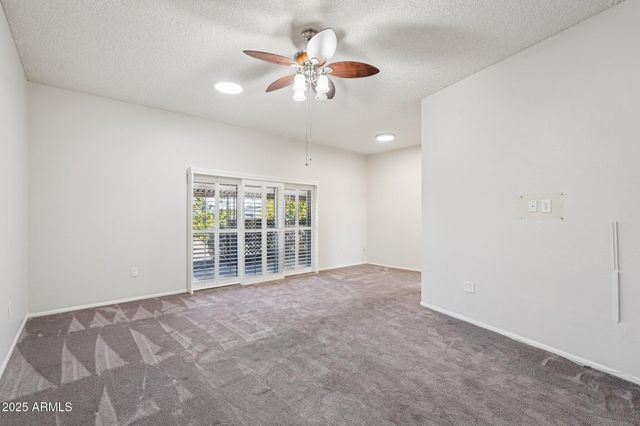 11146 W JACARANDA Drive, Sun City, AZ 85373