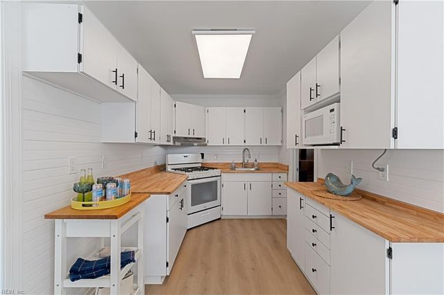 1440 Virgilina AVE, Norfolk, VA 23503