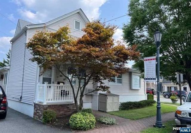 258 Everett Avenue, Wyckoff, NJ 07481