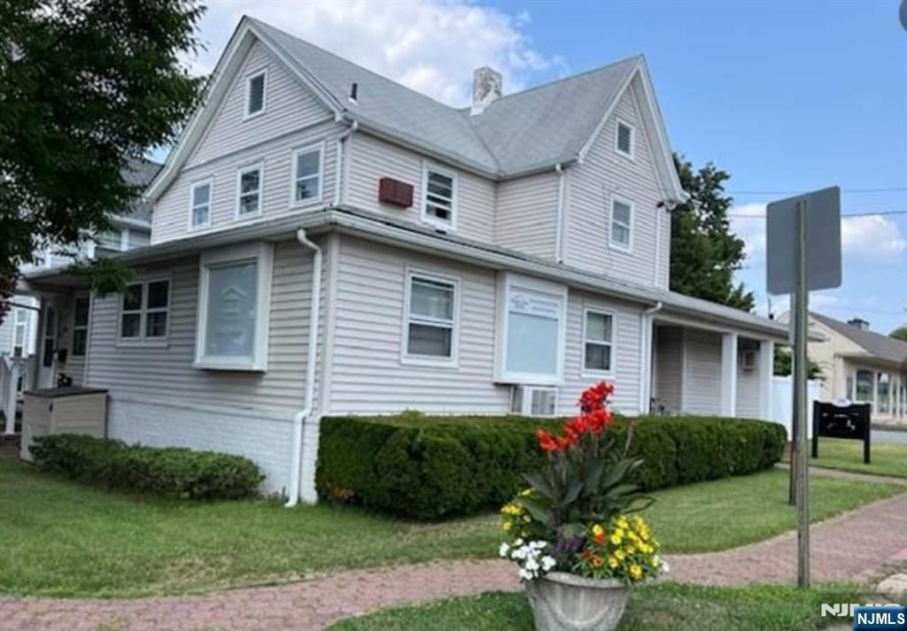 258 Everett Avenue, Wyckoff, NJ 07481