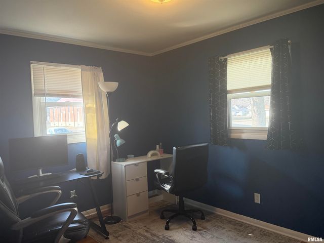 3518 SHEFFIELD Road, Springfield, IL 62703