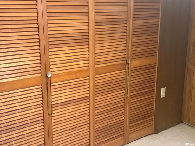 3518 SHEFFIELD Road, Springfield, IL 62703