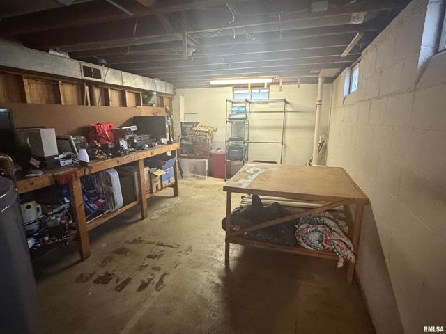 3518 SHEFFIELD Road, Springfield, IL 62703