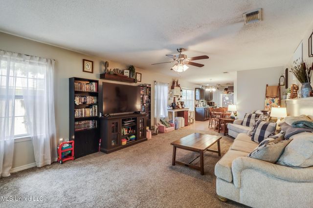 14906 Angela Drive, Gulfport, MS 39503