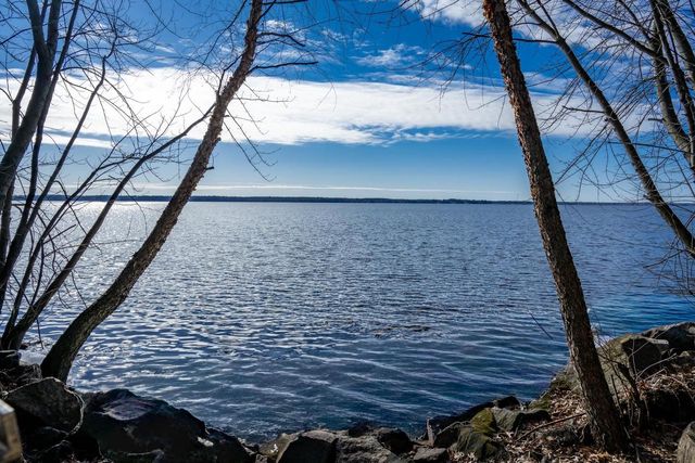 W3773 7th Street, Necedah, WI 54646