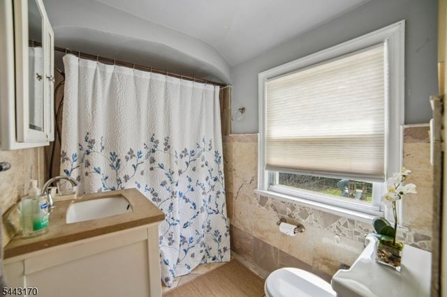 661 Palisade Rd, Union Twp., NJ 07083