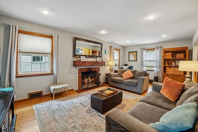 661 Palisade Rd, Union Twp., NJ 07083