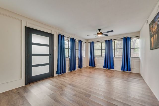 2114 Coral Drive, Arlington, TX 76010