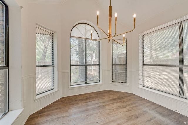 2114 Coral Drive, Arlington, TX 76010