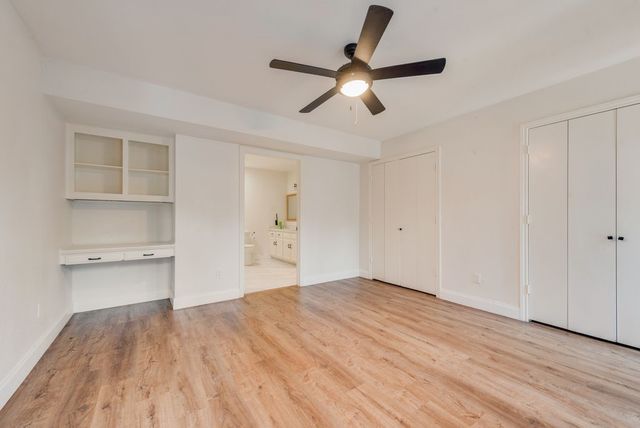 2114 Coral Drive, Arlington, TX 76010