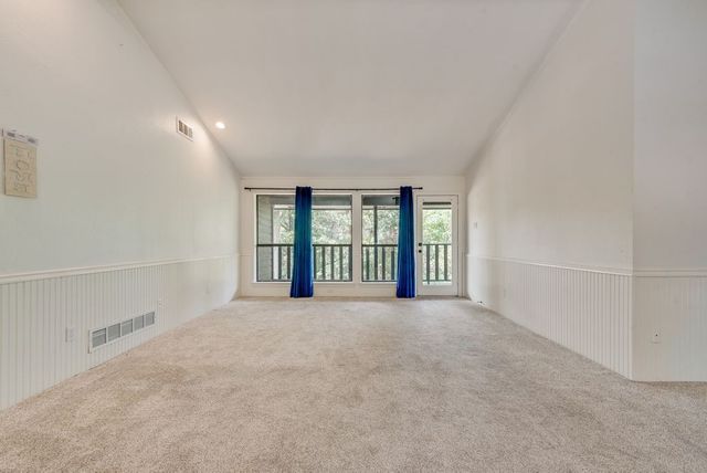 2114 Coral Drive, Arlington, TX 76010