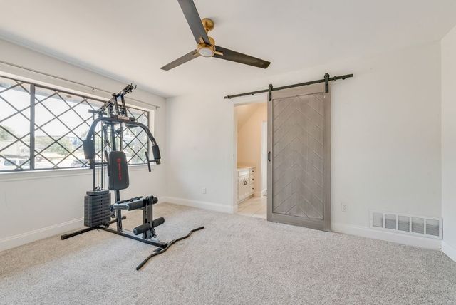 2114 Coral Drive, Arlington, TX 76010
