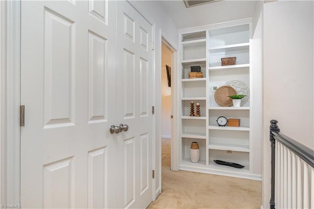 5 Ivy Brook Court, Greensboro, NC 27407