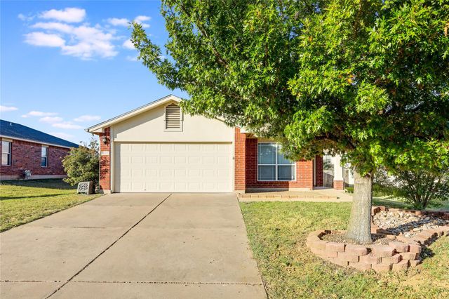 1005 Remington DR, Leander, TX 78641