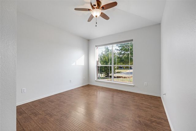 1005 Remington DR, Leander, TX 78641