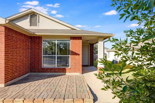 1005 Remington DR, Leander, TX 78641