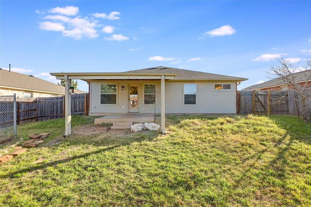 1005 Remington DR, Leander, TX 78641