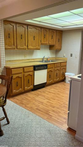 42188 Todd Mark Lane, Clinton Twp, MI 48038
