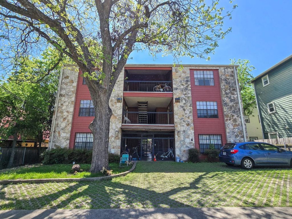 1903 E 20th ST 202, Austin, TX 78722
