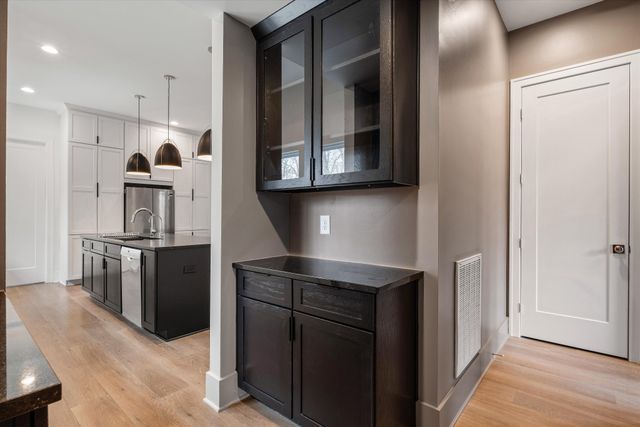 925 Weeping Willow Rd, Hendersonville, TN 37075