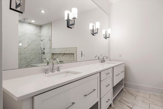 925 Weeping Willow Rd, Hendersonville, TN 37075