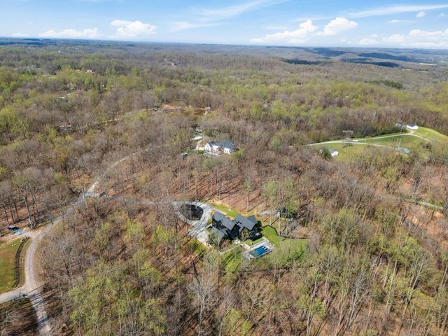 925 Weeping Willow Rd, Hendersonville, TN 37075