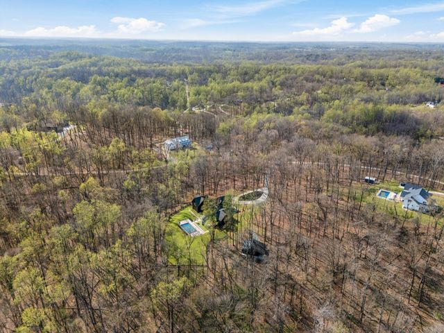 925 Weeping Willow Rd, Hendersonville, TN 37075