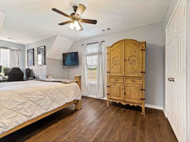 760 County Road 4380, Decatur, TX 76234