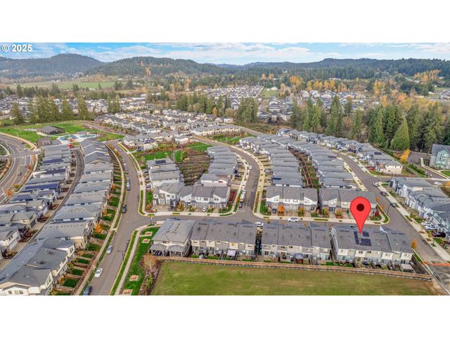 12467 Se WATER DROP Way, Happy Valley, OR 97086