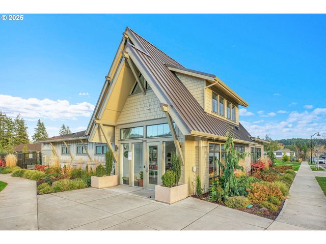 12467 Se WATER DROP Way, Happy Valley, OR 97086