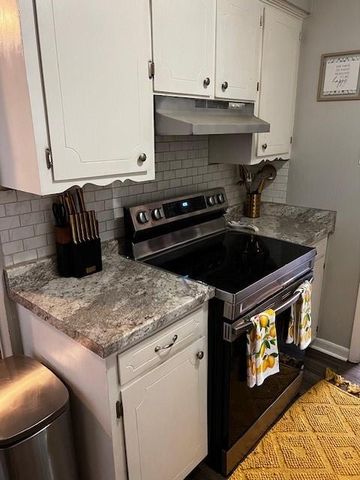 5155 Ridgedale Road, Mobile, AL 36609