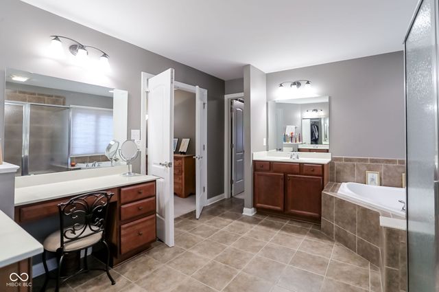 3649 Oak Forge Way, Greenwood, IN 46143