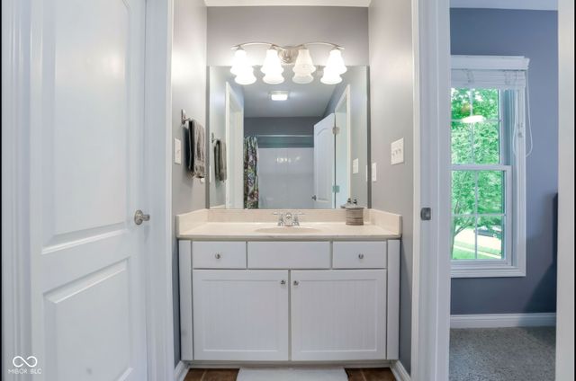 3649 Oak Forge Way, Greenwood, IN 46143