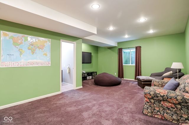 3649 Oak Forge Way, Greenwood, IN 46143