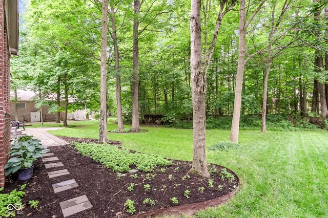 3649 Oak Forge Way, Greenwood, IN 46143