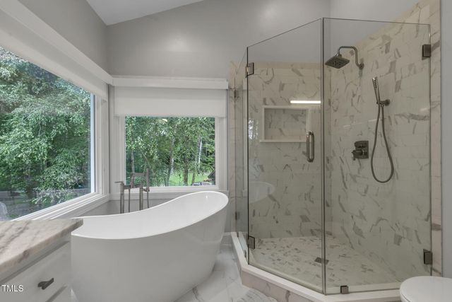 2811 Deerfield Lane N, Wilson, NC 27896