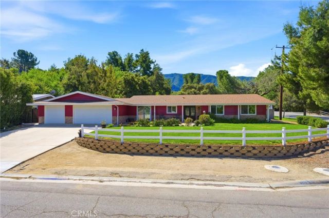 15870 SILVER STAR Lane, Canyon Country, CA 91387