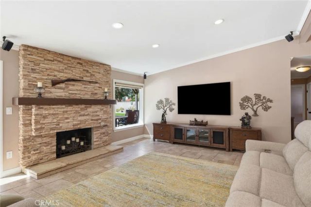 15870 SILVER STAR Lane, Canyon Country, CA 91387