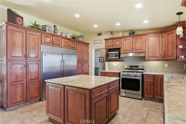 15870 SILVER STAR Lane, Canyon Country, CA 91387