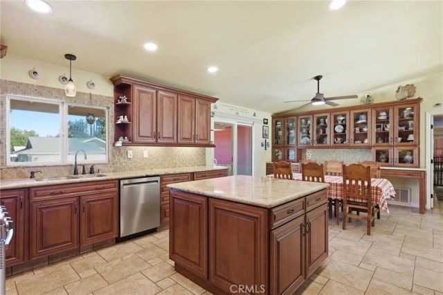 15870 SILVER STAR Lane, Canyon Country, CA 91387