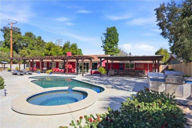 15870 SILVER STAR Lane, Canyon Country, CA 91387