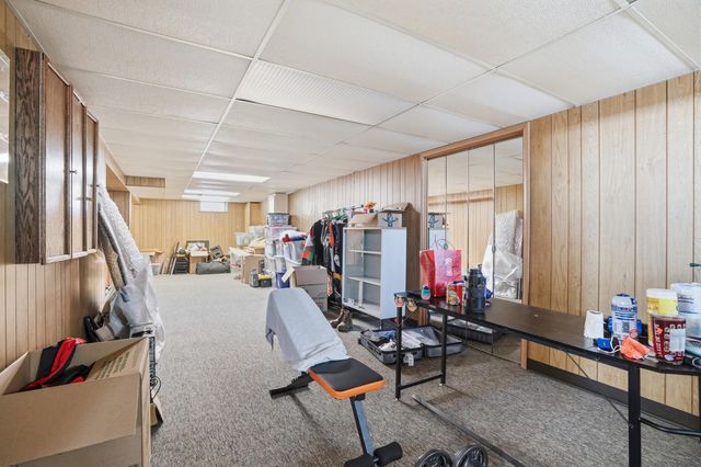 8147 Harrison Avenue, Munster, IN 46321